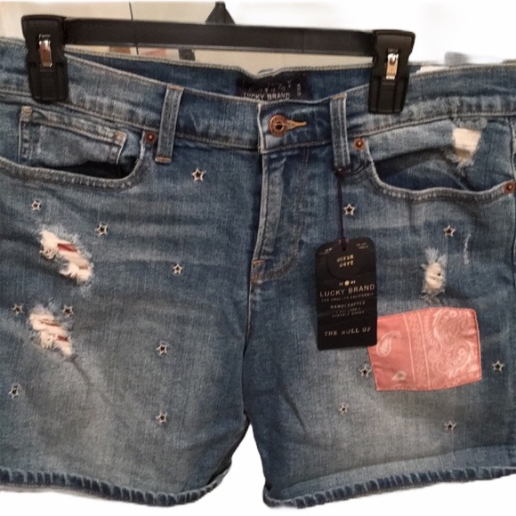 Lucky Brand Pants - NWT lucky brand rollup denim Jean shorts 8/29 Star